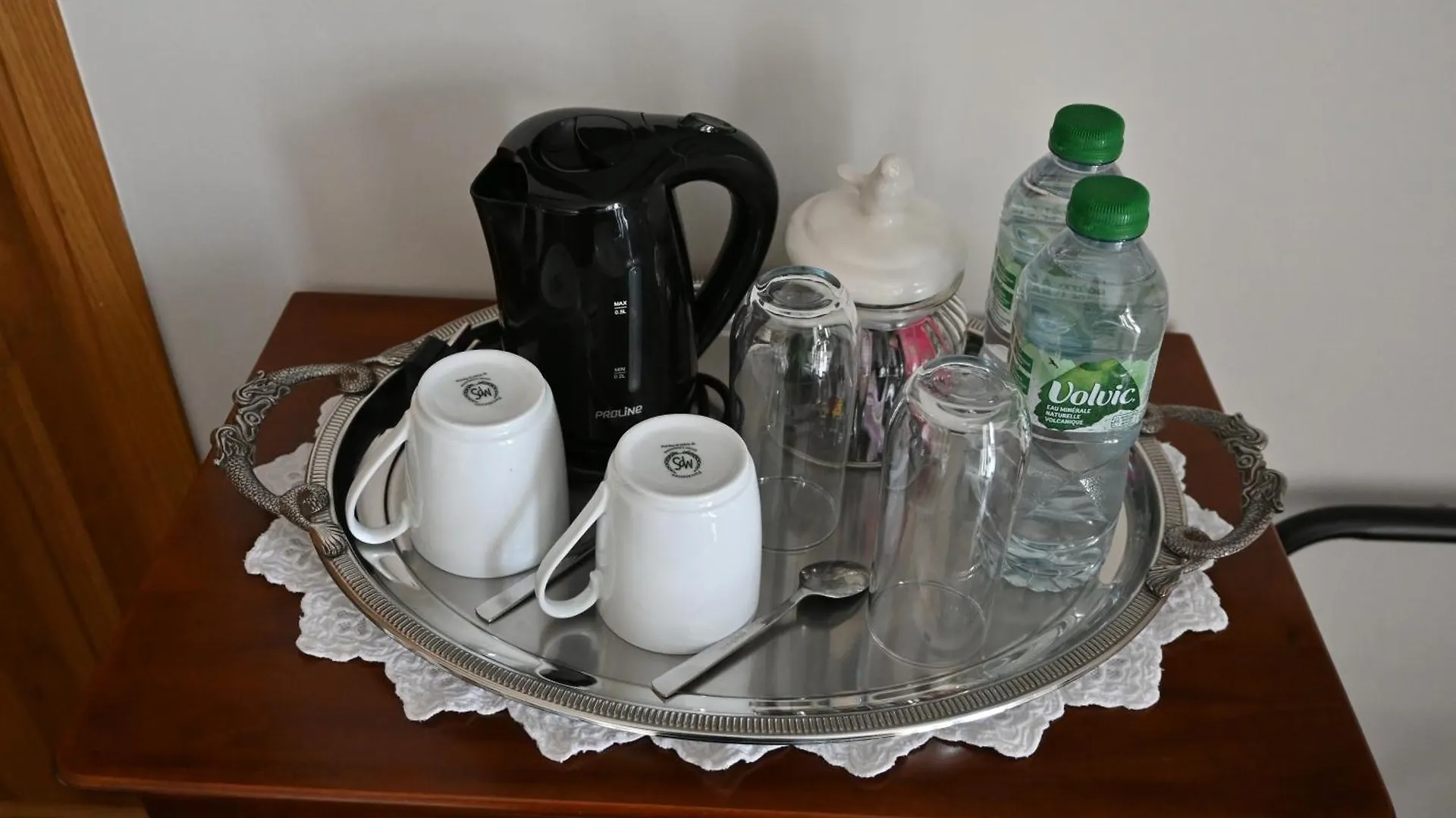 Aux 3 Forets Bizeneuille Bed & Breakfast